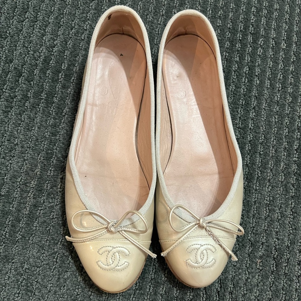 Chanel ballet flats